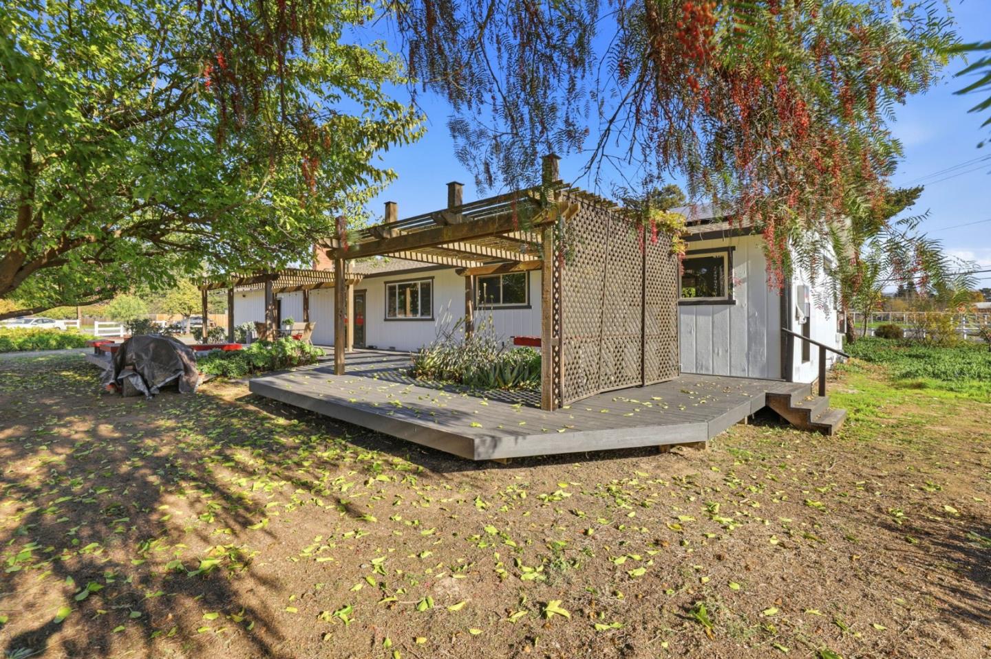 Detail Gallery Image 33 of 52 For 12101 Columbet Ave, San Martin,  CA 95046 - 3 Beds | 2 Baths