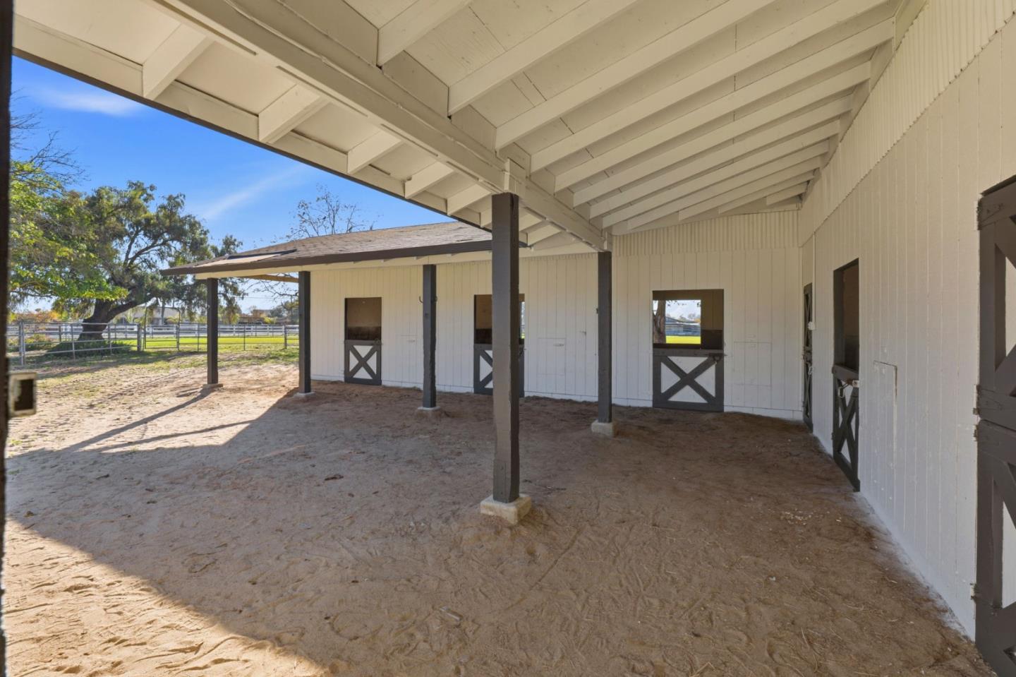 Detail Gallery Image 35 of 52 For 12101 Columbet Ave, San Martin,  CA 95046 - 3 Beds | 2 Baths