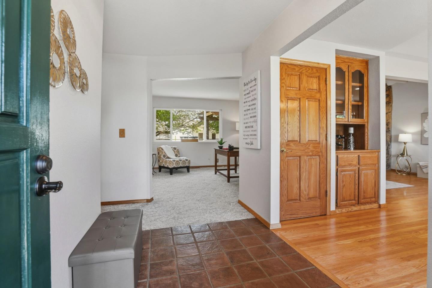 Detail Gallery Image 4 of 52 For 12101 Columbet Ave, San Martin,  CA 95046 - 3 Beds | 2 Baths