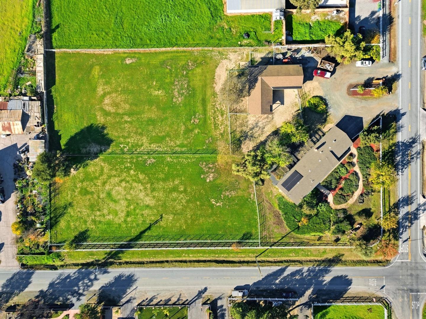 Detail Gallery Image 46 of 52 For 12101 Columbet Ave, San Martin,  CA 95046 - 3 Beds | 2 Baths