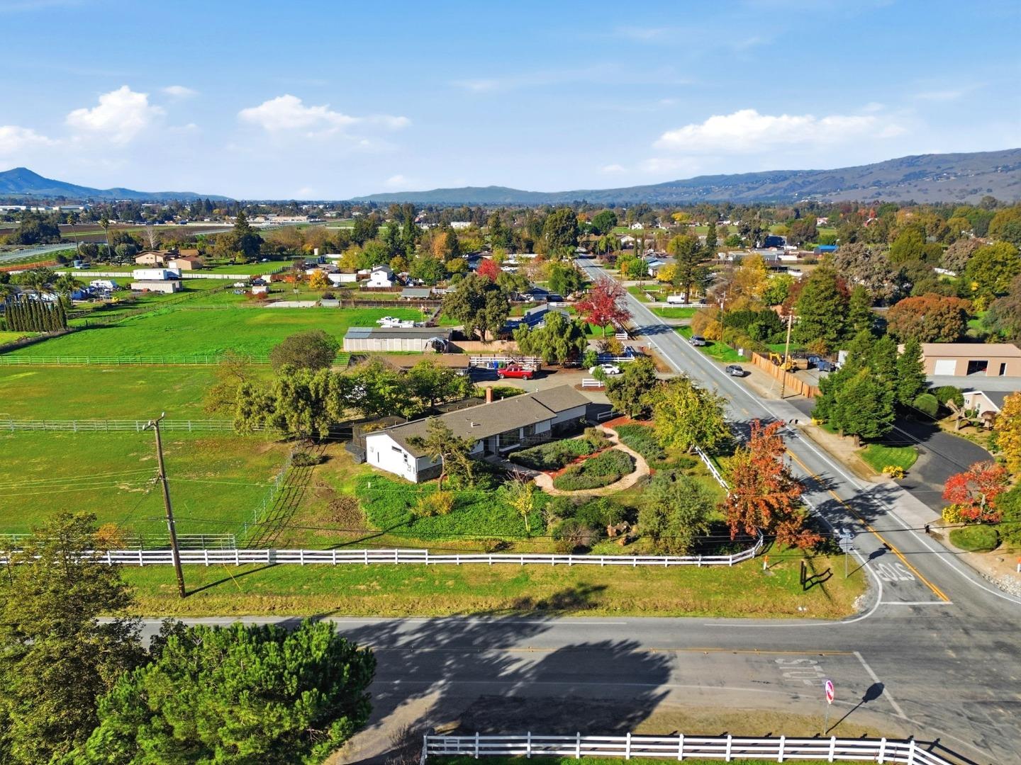 Detail Gallery Image 48 of 52 For 12101 Columbet Ave, San Martin,  CA 95046 - 3 Beds | 2 Baths