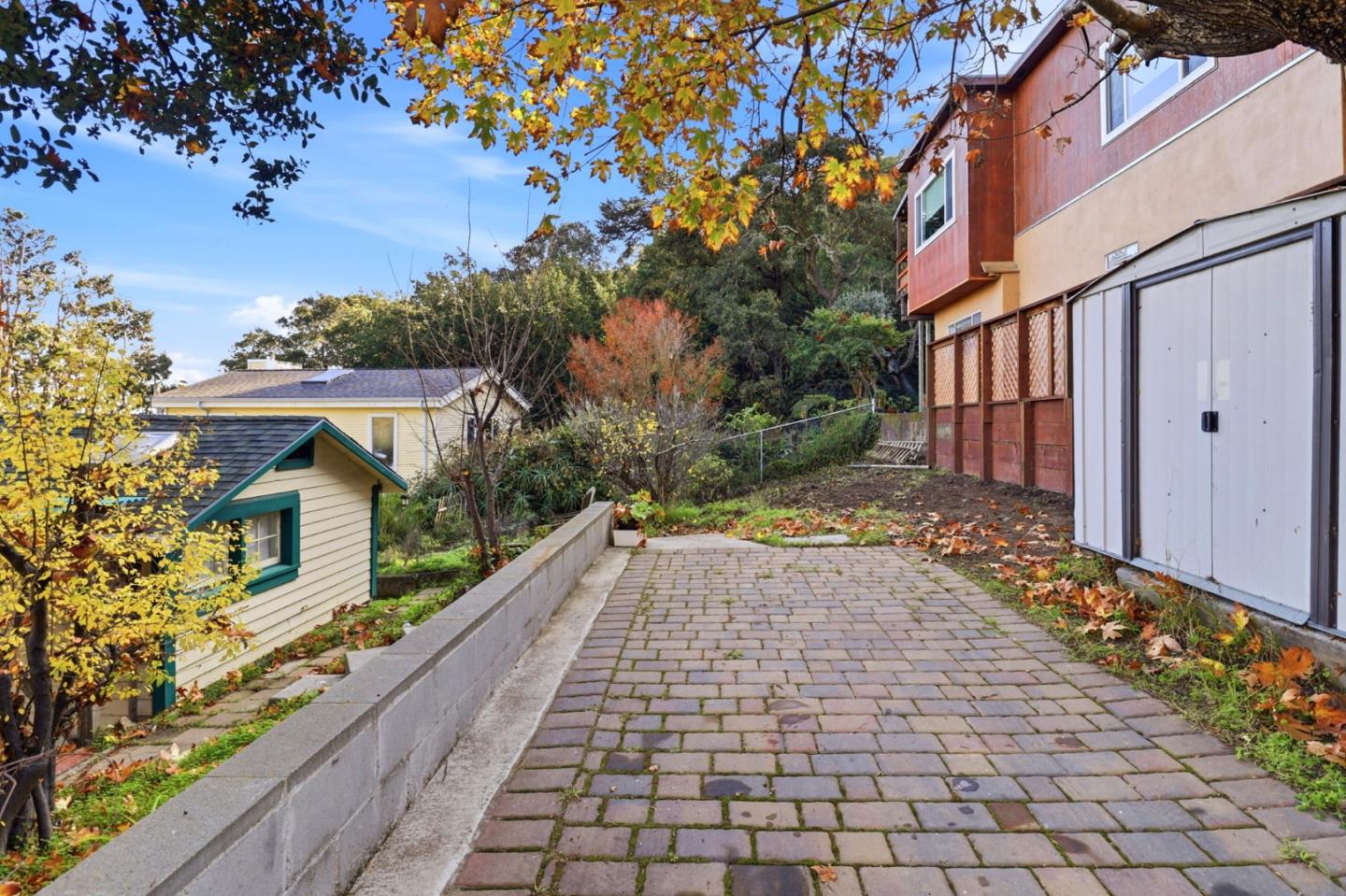 Detail Gallery Image 25 of 25 For 500 Humboldt Rd #B,  Brisbane,  CA 94005 - 1 Beds | 1 Baths