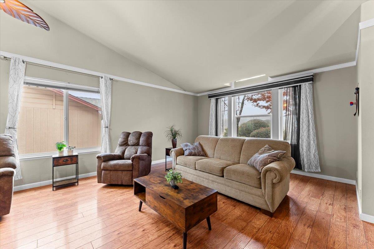 Detail Gallery Image 13 of 40 For 503 Hillcrest Ave, Oroville,  CA 95966 - 3 Beds | 2 Baths