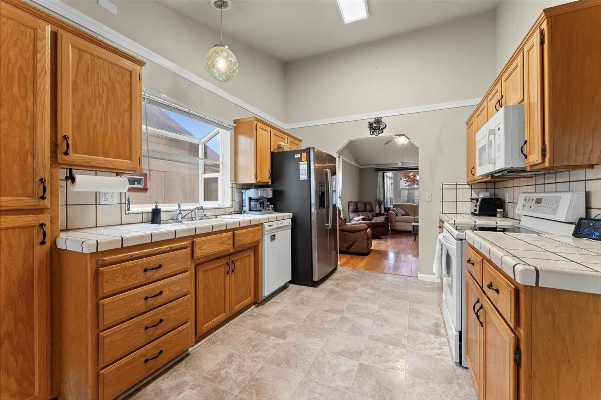 Detail Gallery Image 17 of 40 For 503 Hillcrest Ave, Oroville,  CA 95966 - 3 Beds | 2 Baths