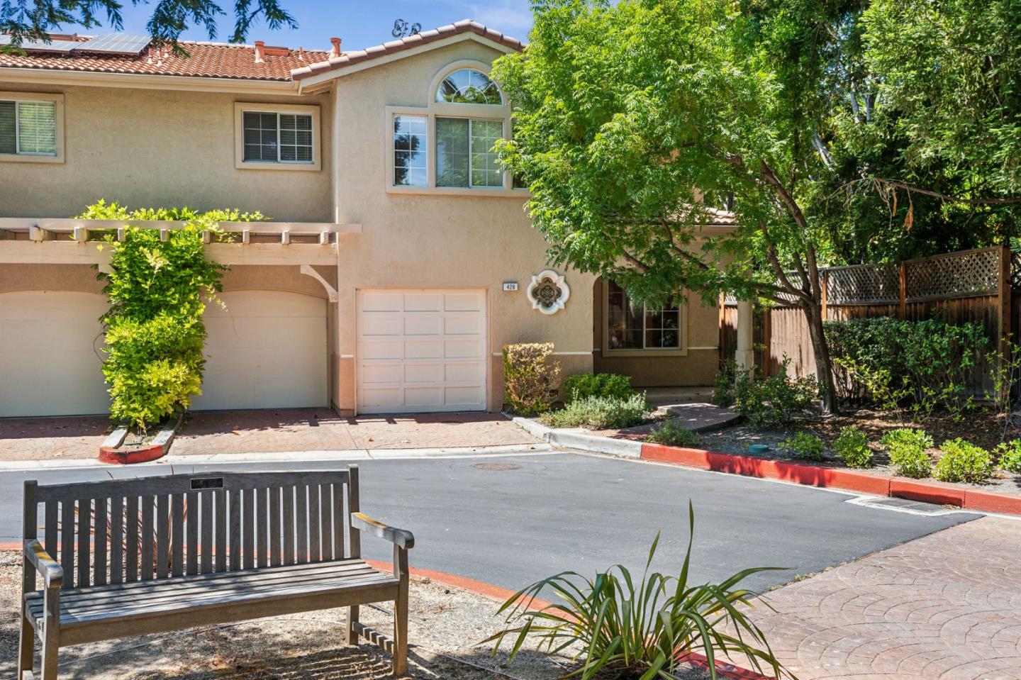 Detail Gallery Image 43 of 46 For 428 Bella Corte, Mountain View,  CA 94043 - 4 Beds | 2/1 Baths