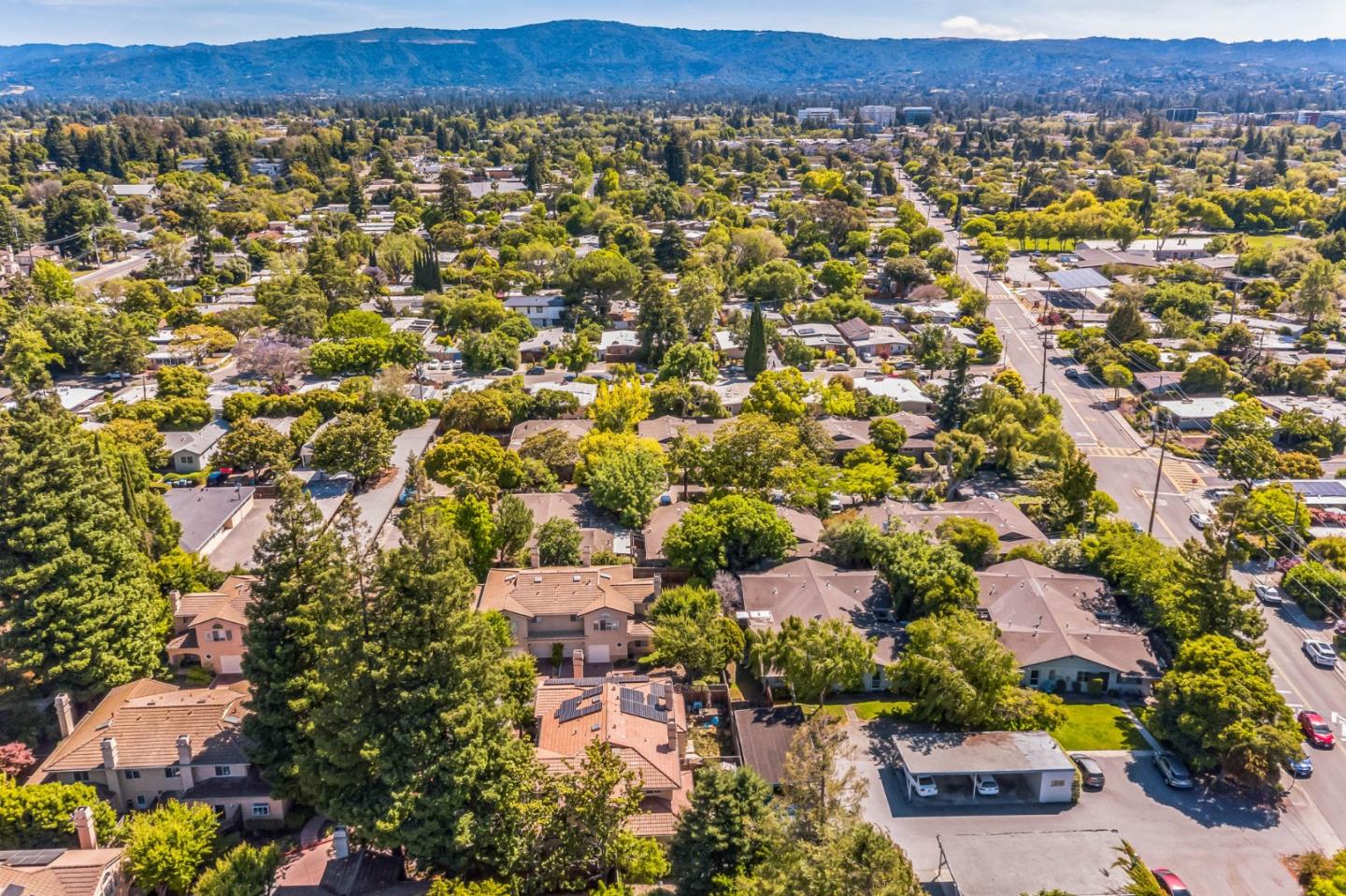 Detail Gallery Image 7 of 46 For 428 Bella Corte, Mountain View,  CA 94043 - 4 Beds | 2/1 Baths