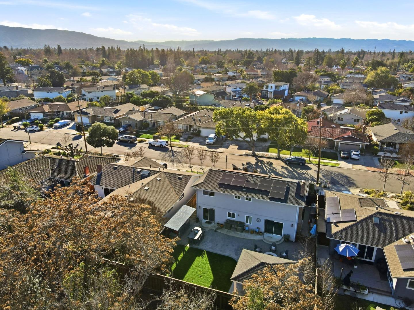 Detail Gallery Image 31 of 32 For 1556 Creek Dr, San Jose,  CA 95125 - 4 Beds | 2/1 Baths