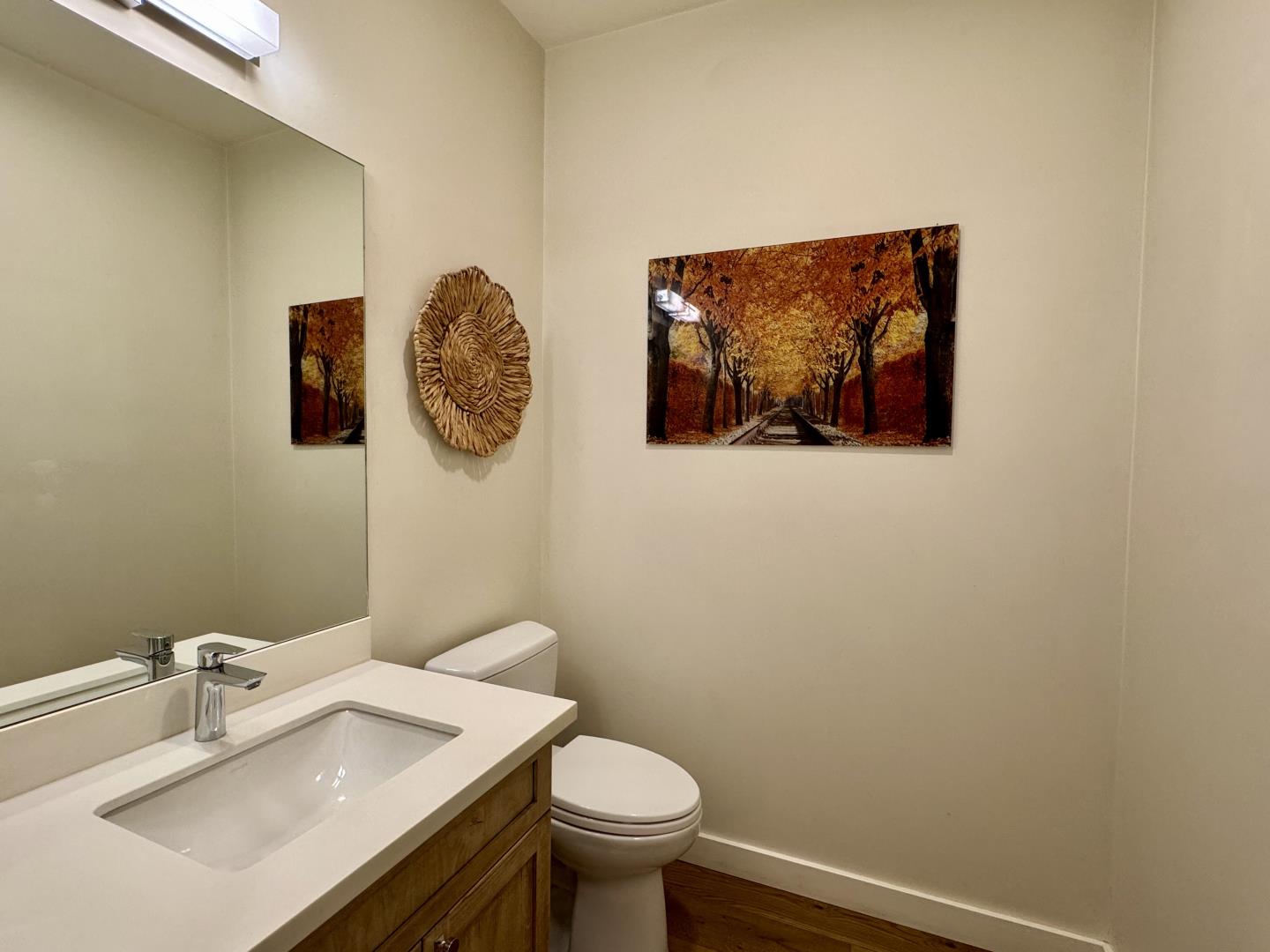 Detail Gallery Image 15 of 35 For 16 Hillview Ave, Redwood City,  CA 94062 - 4 Beds | 3 Baths