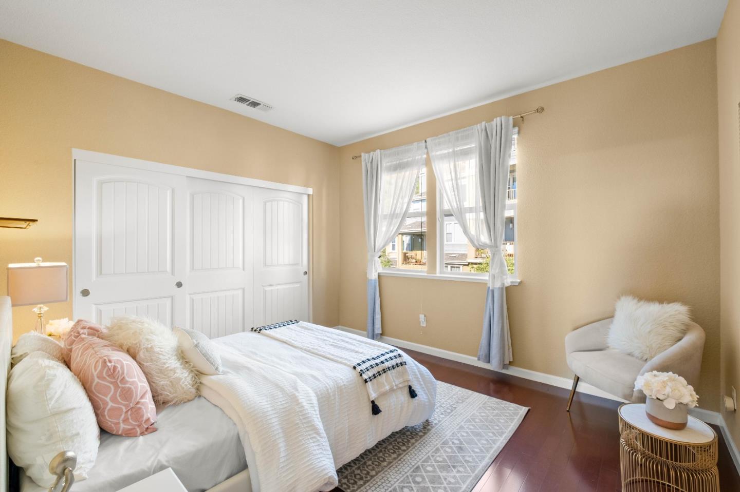 Detail Gallery Image 32 of 49 For 6264 Rocky Point Ct, Oakland,  CA 94605 - 4 Beds | 3 Baths