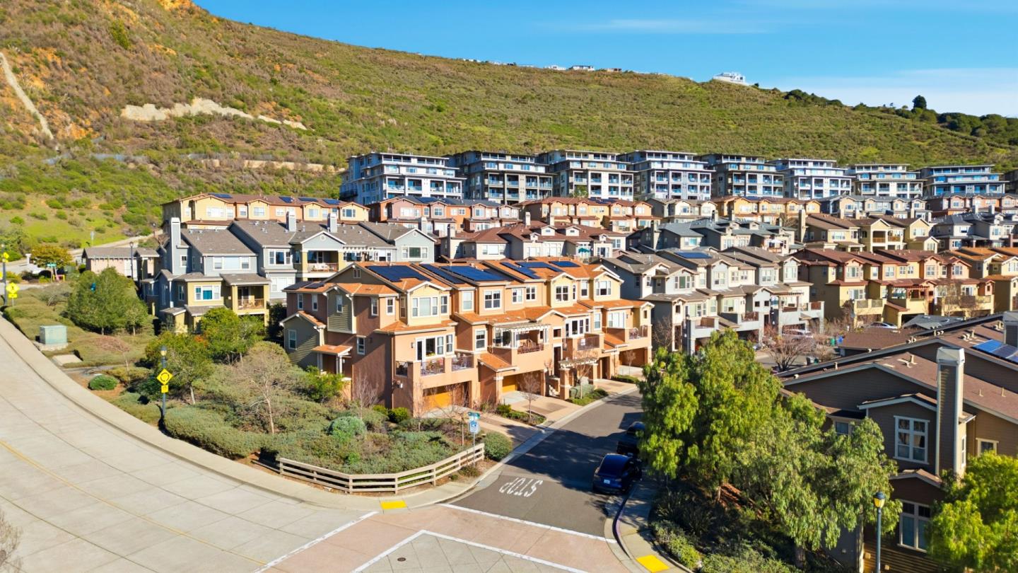 Detail Gallery Image 45 of 49 For 6264 Rocky Point Ct, Oakland,  CA 94605 - 4 Beds | 3 Baths