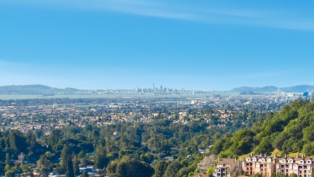 Detail Gallery Image 49 of 49 For 6264 Rocky Point Ct, Oakland,  CA 94605 - 4 Beds | 3 Baths