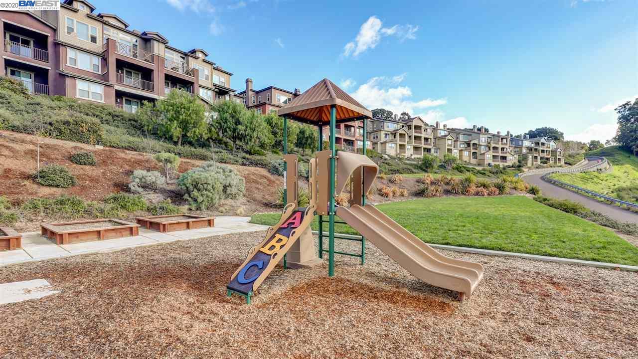 Detail Gallery Image 50 of 51 For 6264 Rocky Point Ct, Oakland,  CA 94605 - 4 Beds | 3 Baths