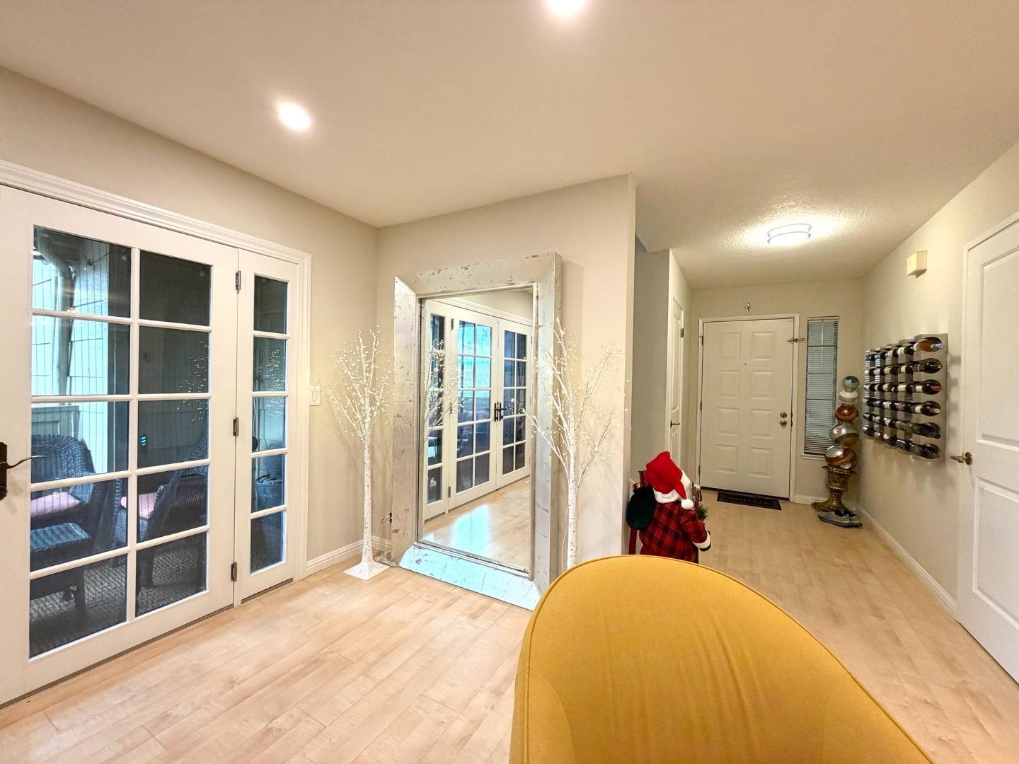 Detail Gallery Image 8 of 27 For 3120 Heather Ridge Dr, San Jose,  CA 95136 - 1 Beds | 1 Baths