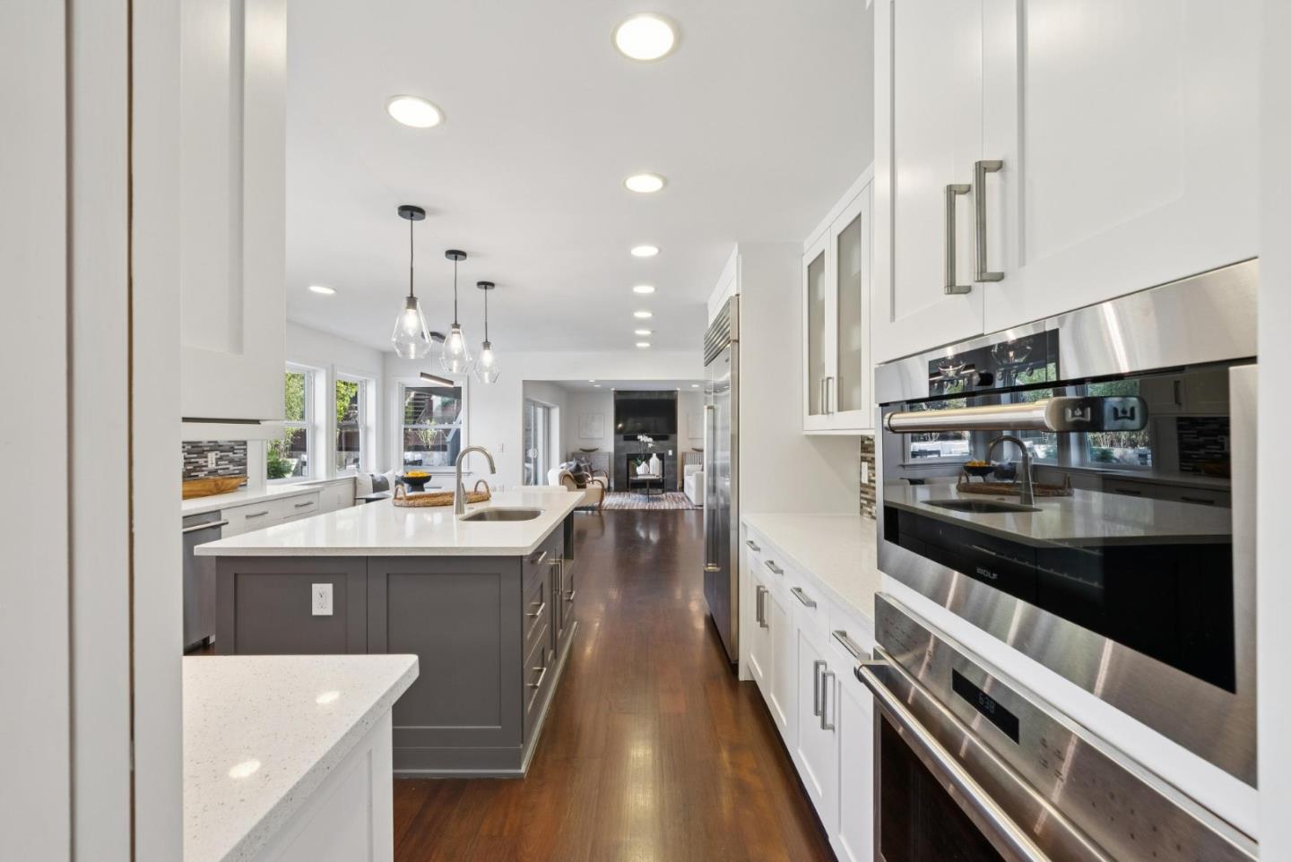 Detail Gallery Image 13 of 78 For 900 Highlands Cir, Los Altos,  CA 94024 - 6 Beds | 3/1 Baths