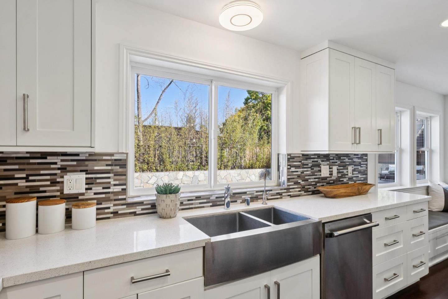 900 Highlands Circle, Los Altos, CA, 94024