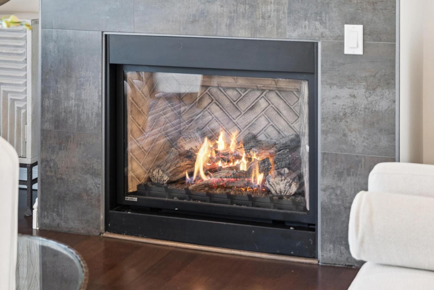 Detail Gallery Image 26 of 78 For 900 Highlands Cir, Los Altos,  CA 94024 - 6 Beds | 3/1 Baths