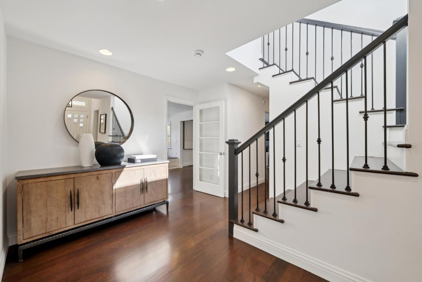 Detail Gallery Image 33 of 78 For 900 Highlands Cir, Los Altos,  CA 94024 - 6 Beds | 3/1 Baths