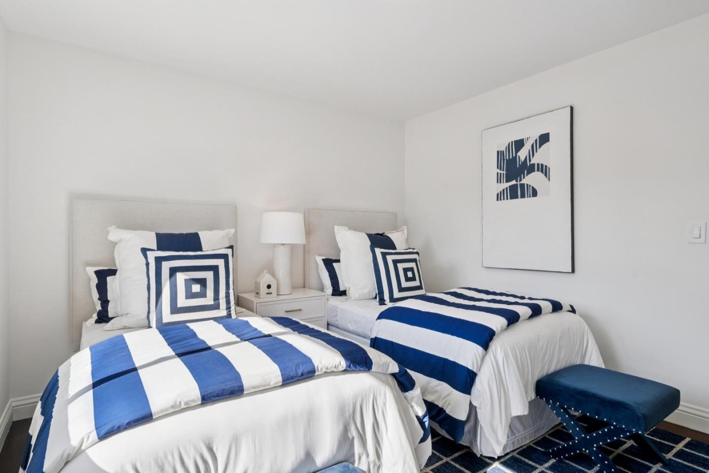 Detail Gallery Image 53 of 78 For 900 Highlands Cir, Los Altos,  CA 94024 - 6 Beds | 3/1 Baths