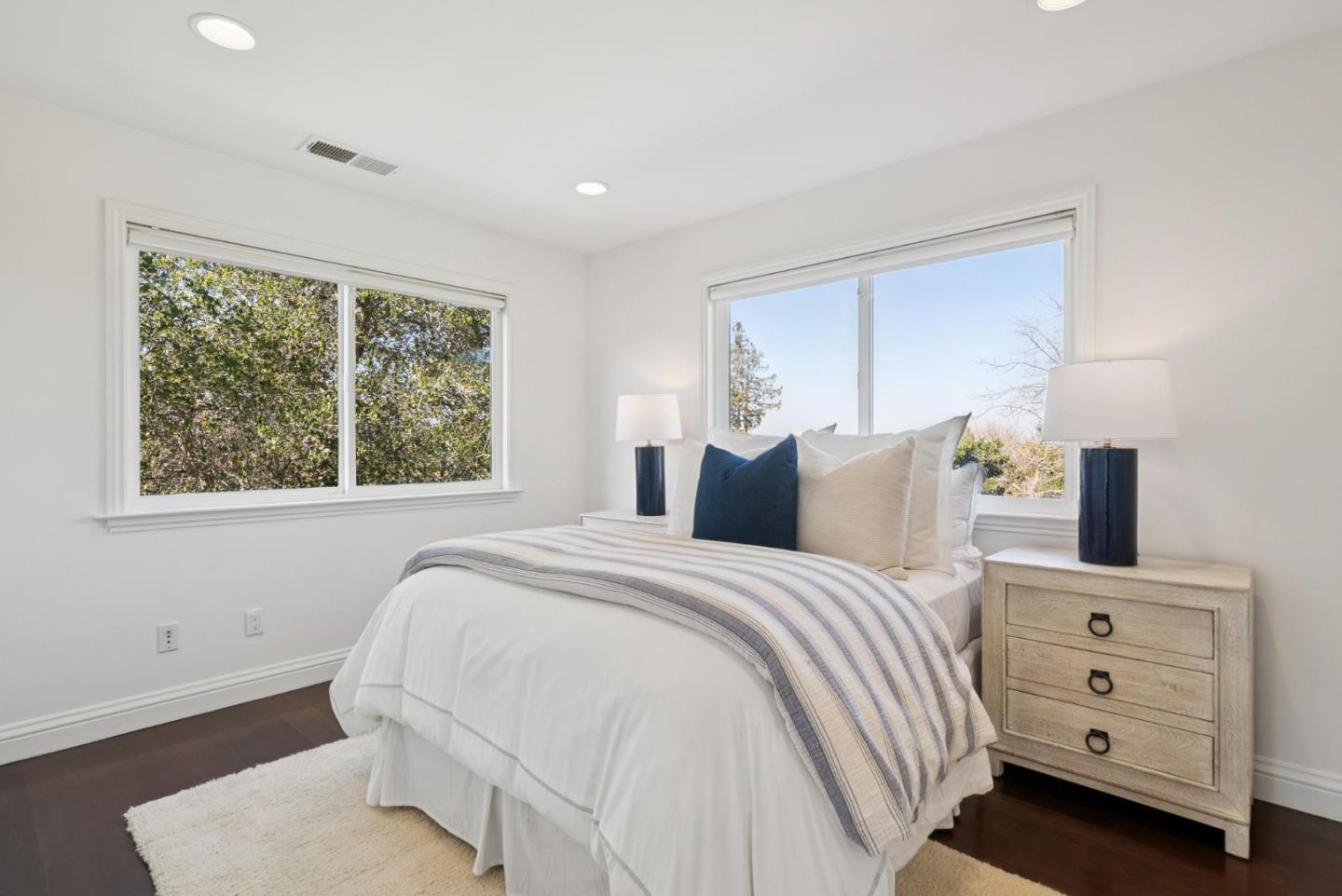 Detail Gallery Image 56 of 78 For 900 Highlands Cir, Los Altos,  CA 94024 - 6 Beds | 3/1 Baths