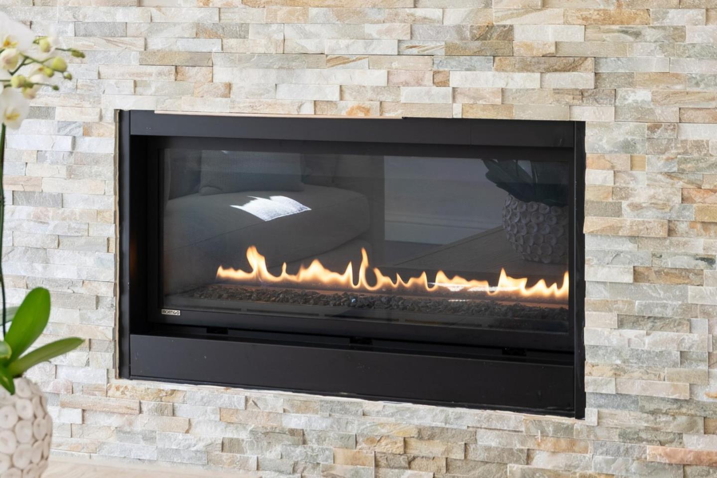 Detail Gallery Image 7 of 78 For 900 Highlands Cir, Los Altos,  CA 94024 - 6 Beds | 3/1 Baths