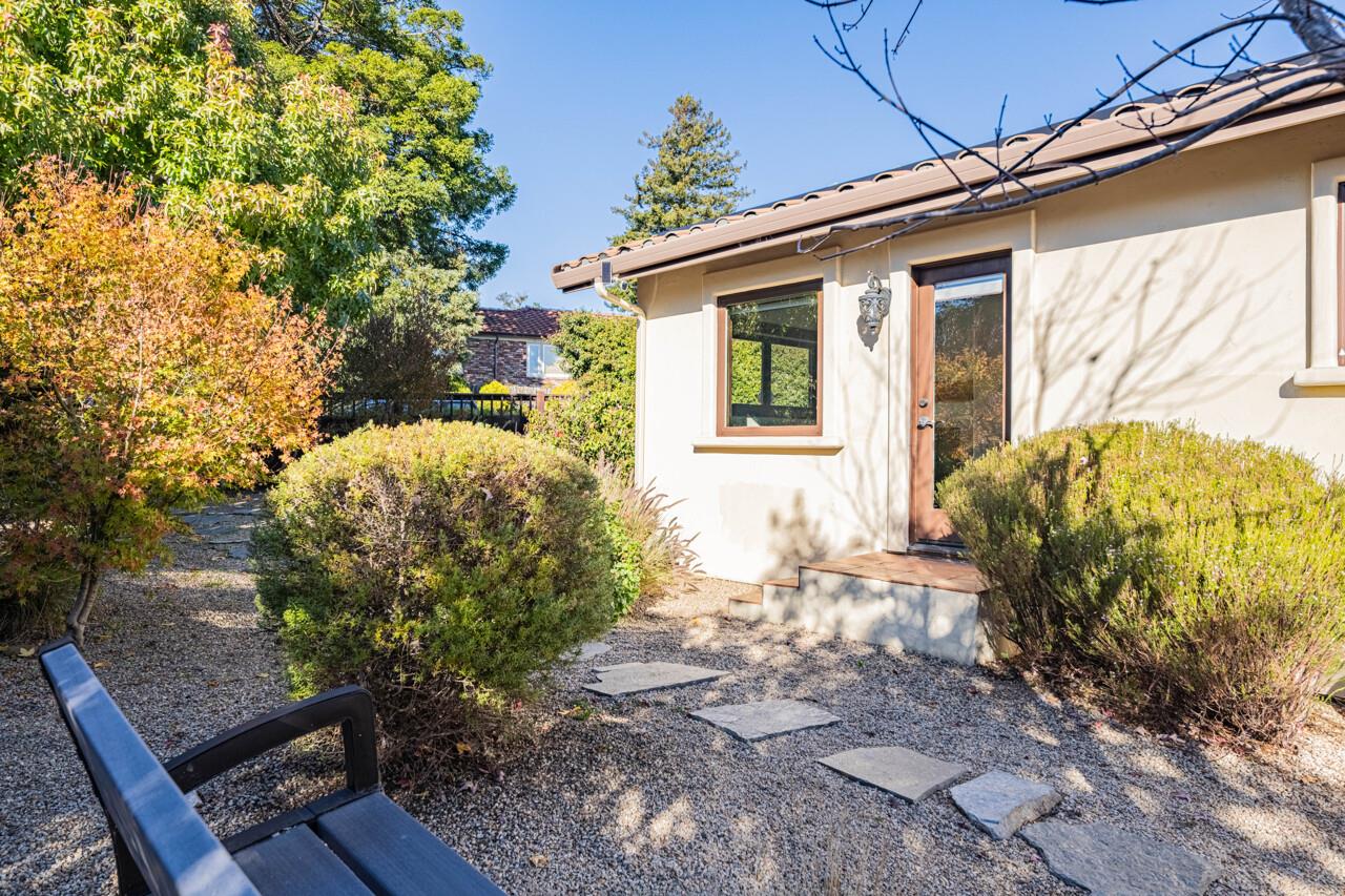 Detail Gallery Image 18 of 36 For 25685 Morse Dr, Carmel,  CA 93923 - 3 Beds | 2 Baths