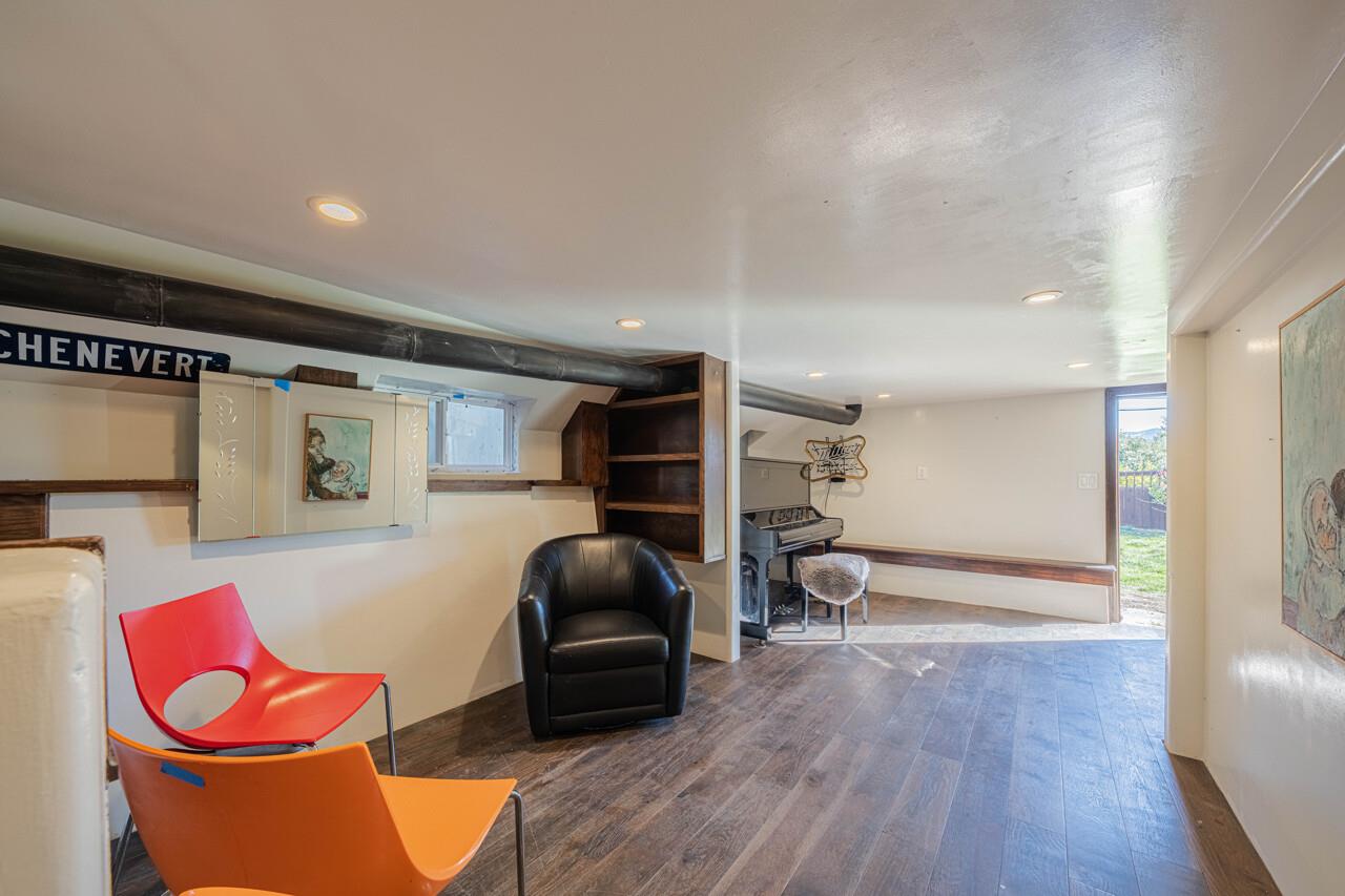 Detail Gallery Image 24 of 36 For 25685 Morse Dr, Carmel,  CA 93923 - 3 Beds | 2 Baths