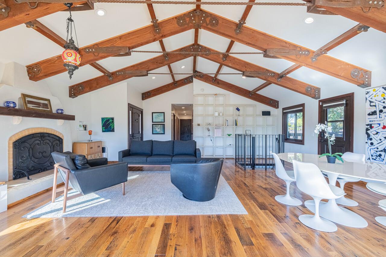 Detail Gallery Image 8 of 36 For 25685 Morse Dr, Carmel,  CA 93923 - 3 Beds | 2 Baths