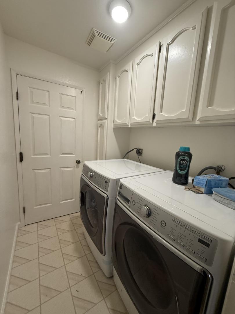 Detail Gallery Image 10 of 10 For 17270 Grand Prix Way, Morgan Hill,  CA 95037 - 3 Beds | 2 Baths