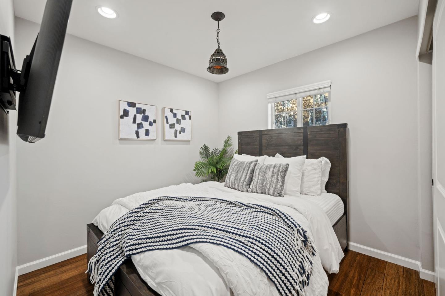 Detail Gallery Image 18 of 33 For 920 W Julian St, San Jose,  CA 95126 - 3 Beds | 1 Baths