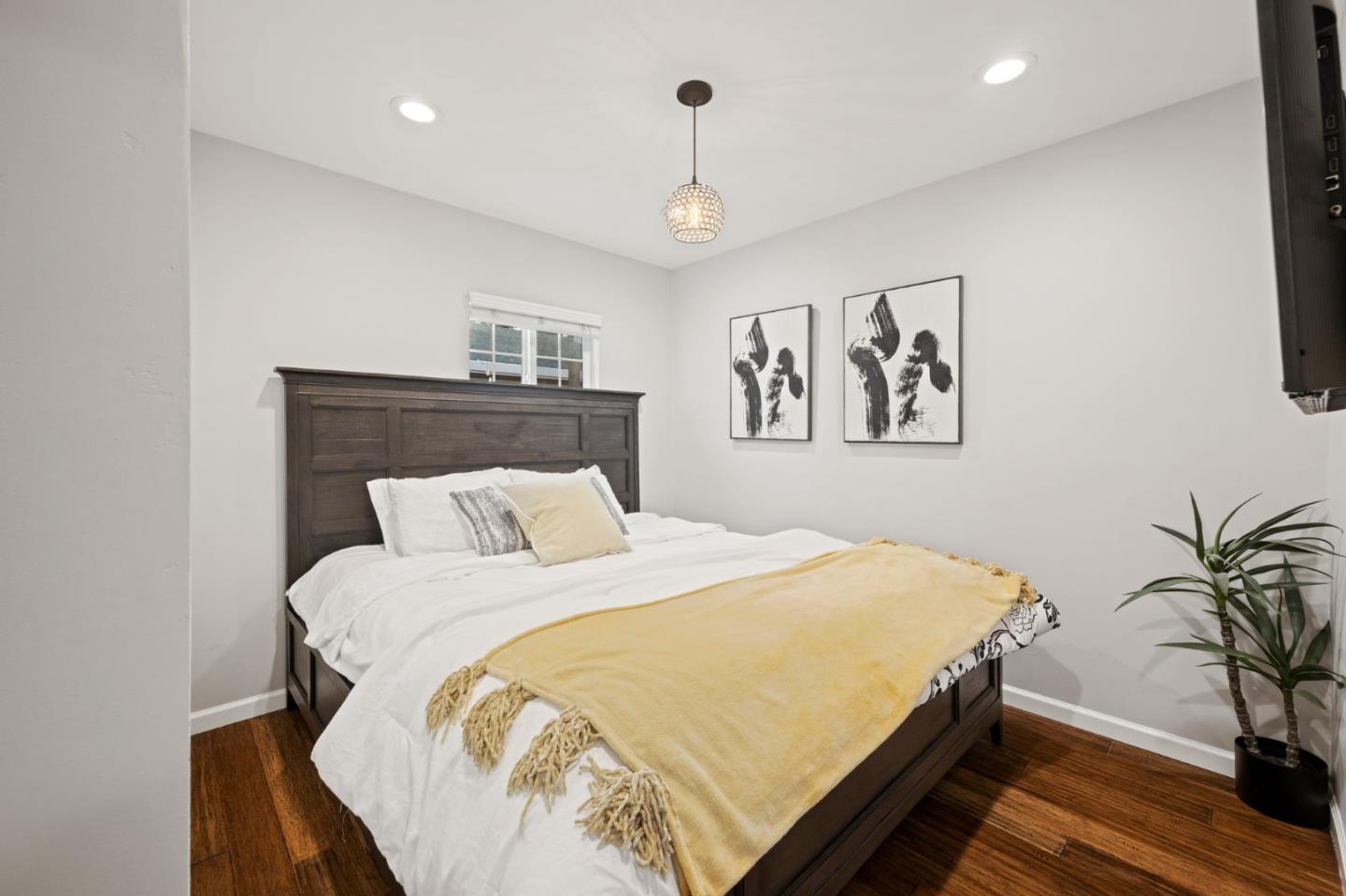 Detail Gallery Image 21 of 33 For 920 W Julian St, San Jose,  CA 95126 - 3 Beds | 1 Baths