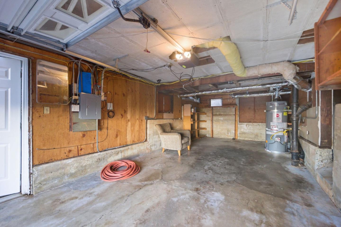 Detail Gallery Image 16 of 18 For 2312 Wooster Ave, Belmont,  CA 94002 - 3 Beds | 2 Baths