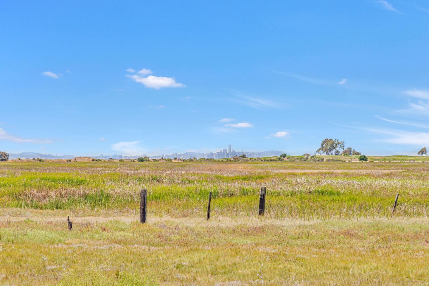 Detail Gallery Image 54 of 55 For 2213 Wigeon Ct, San Leandro,  CA 94579 - 3 Beds | 2/1 Baths