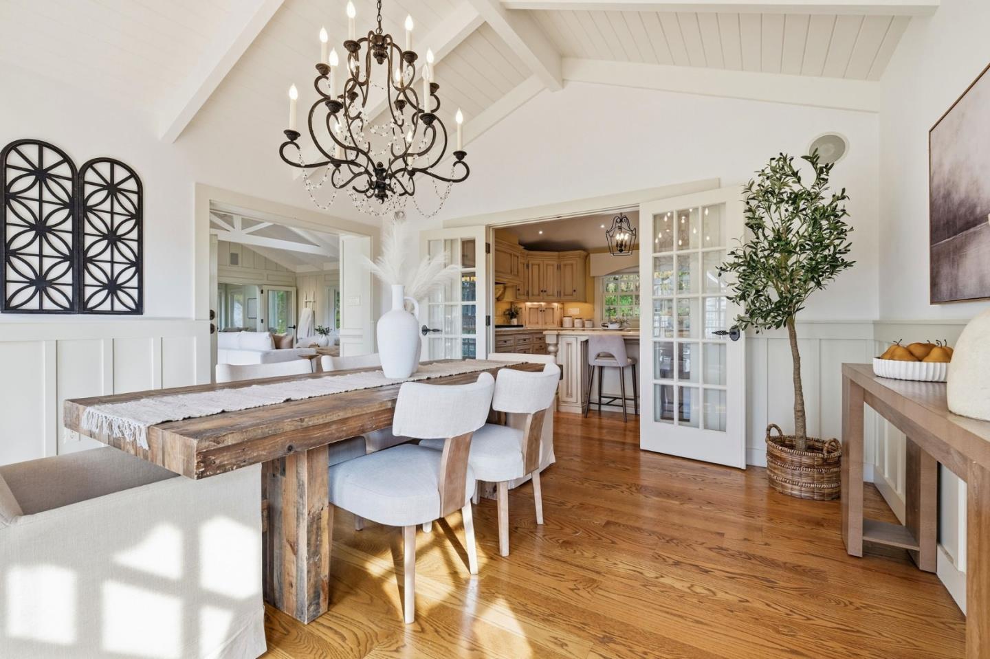 Detail Gallery Image 12 of 62 For 340 Cress Rd, Santa Cruz,  CA 95060 - 4 Beds | 3/1 Baths