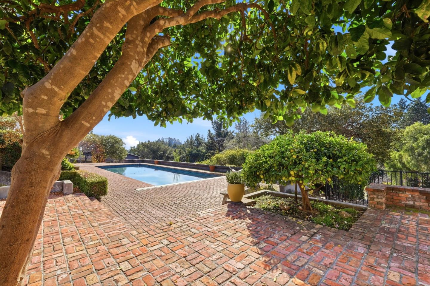 Detail Gallery Image 37 of 62 For 340 Cress Rd, Santa Cruz,  CA 95060 - 4 Beds | 3/1 Baths