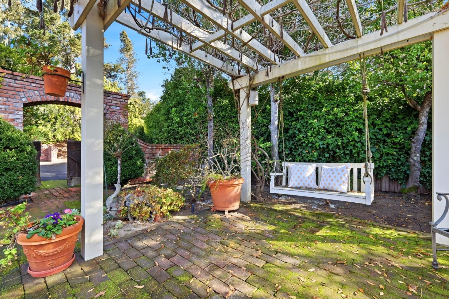 Detail Gallery Image 47 of 62 For 340 Cress Rd, Santa Cruz,  CA 95060 - 4 Beds | 3/1 Baths