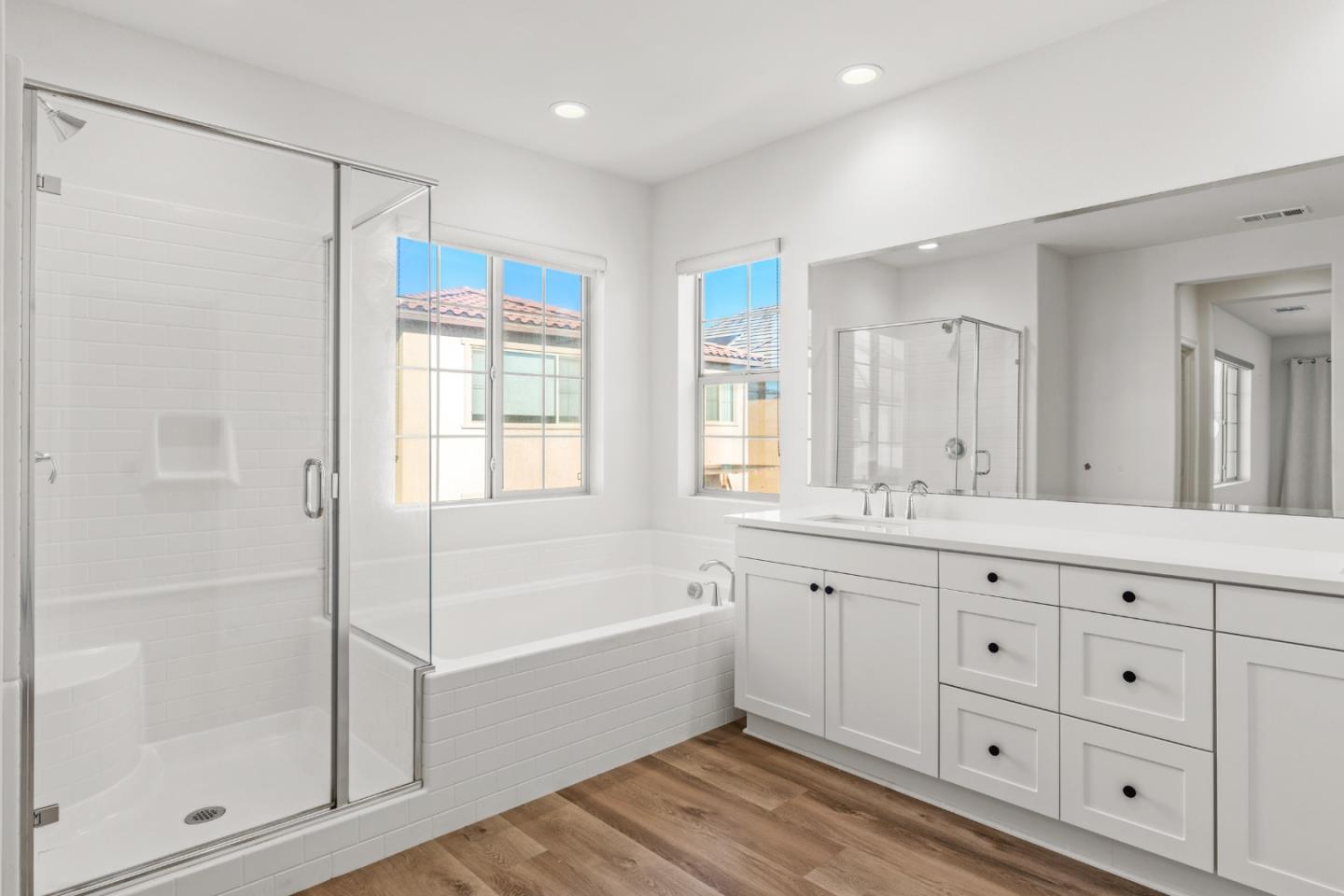 Detail Gallery Image 20 of 35 For 3915 E Fincastle St, Ontario,  CA 91761 - 4 Beds | 3 Baths