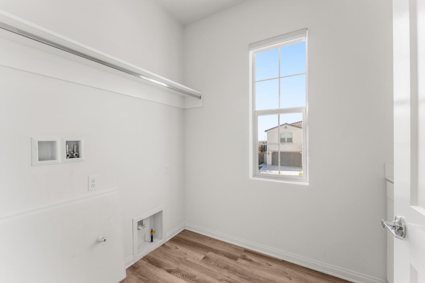 Detail Gallery Image 26 of 35 For 3915 E Fincastle St, Ontario,  CA 91761 - 4 Beds | 3 Baths