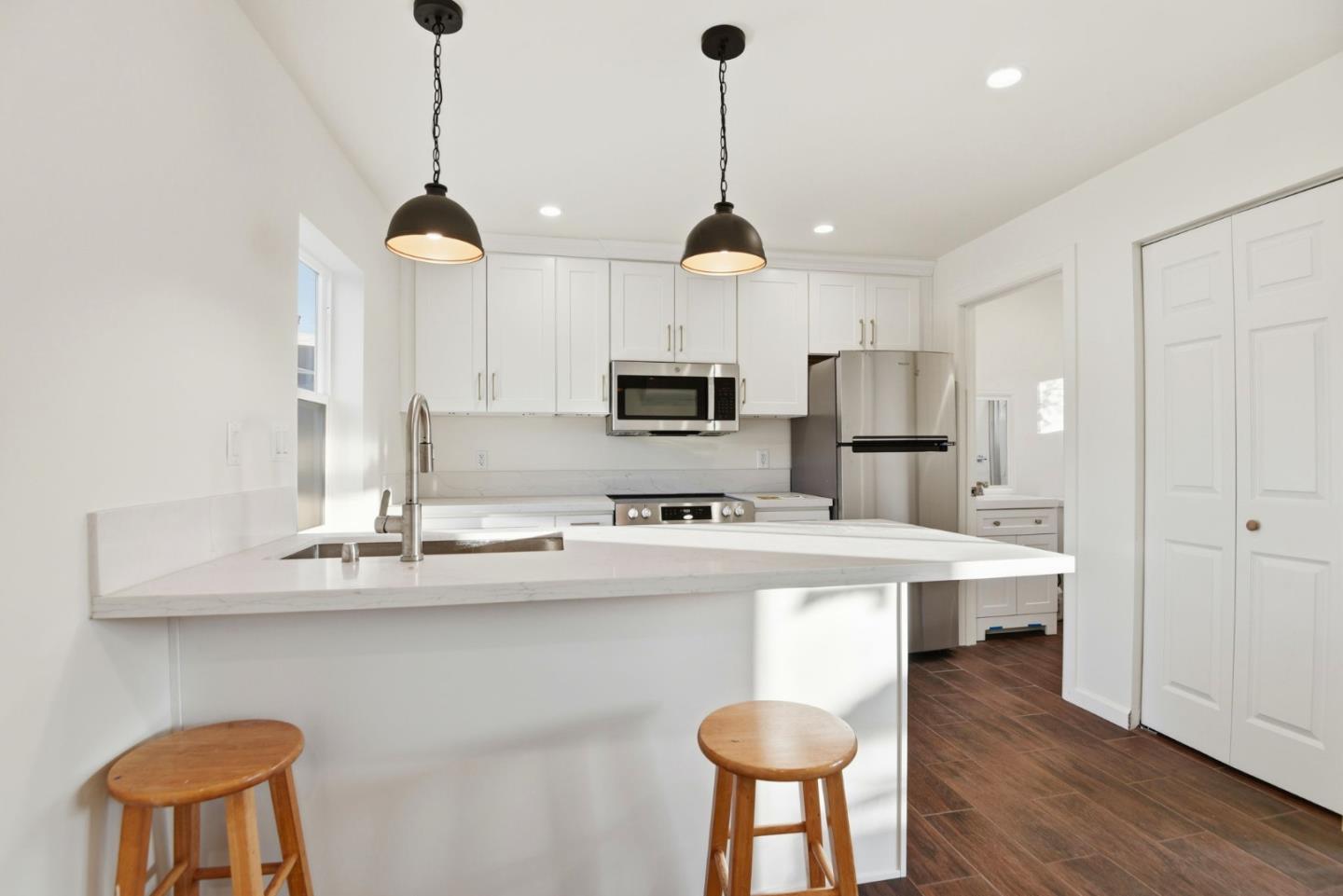 Detail Gallery Image 10 of 16 For 648 Anita St #1,  Monrovia,  CA 91016 - 0 Beds | 1 Baths