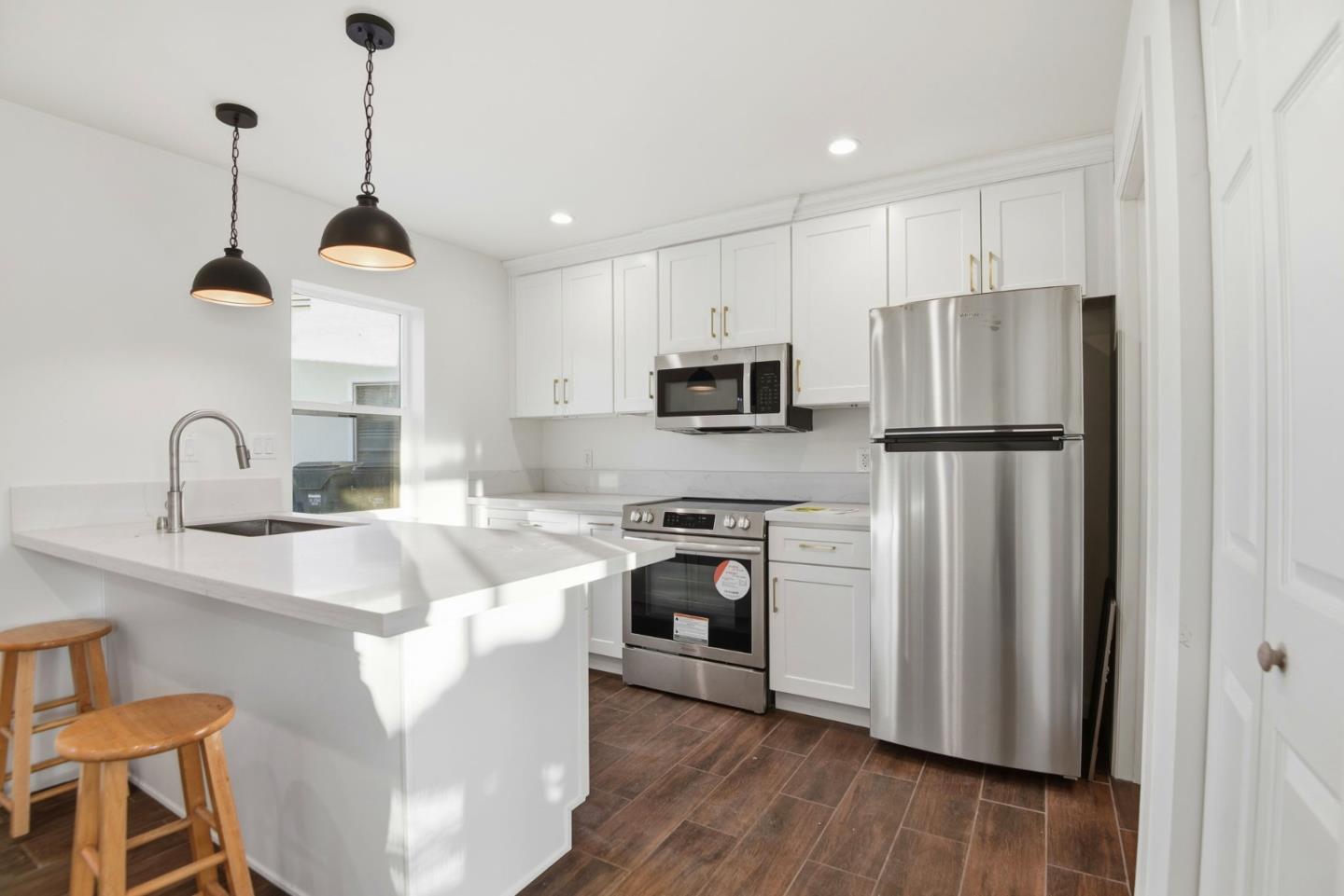 Detail Gallery Image 11 of 16 For 648 Anita St #1,  Monrovia,  CA 91016 - 0 Beds | 1 Baths