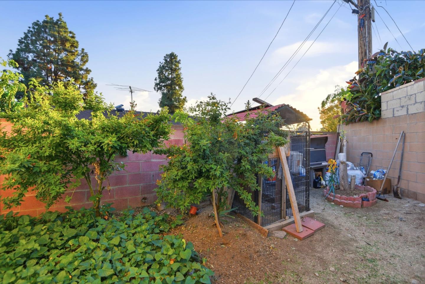 Detail Gallery Image 15 of 16 For 648 Anita St #1,  Monrovia,  CA 91016 - 0 Beds | 1 Baths