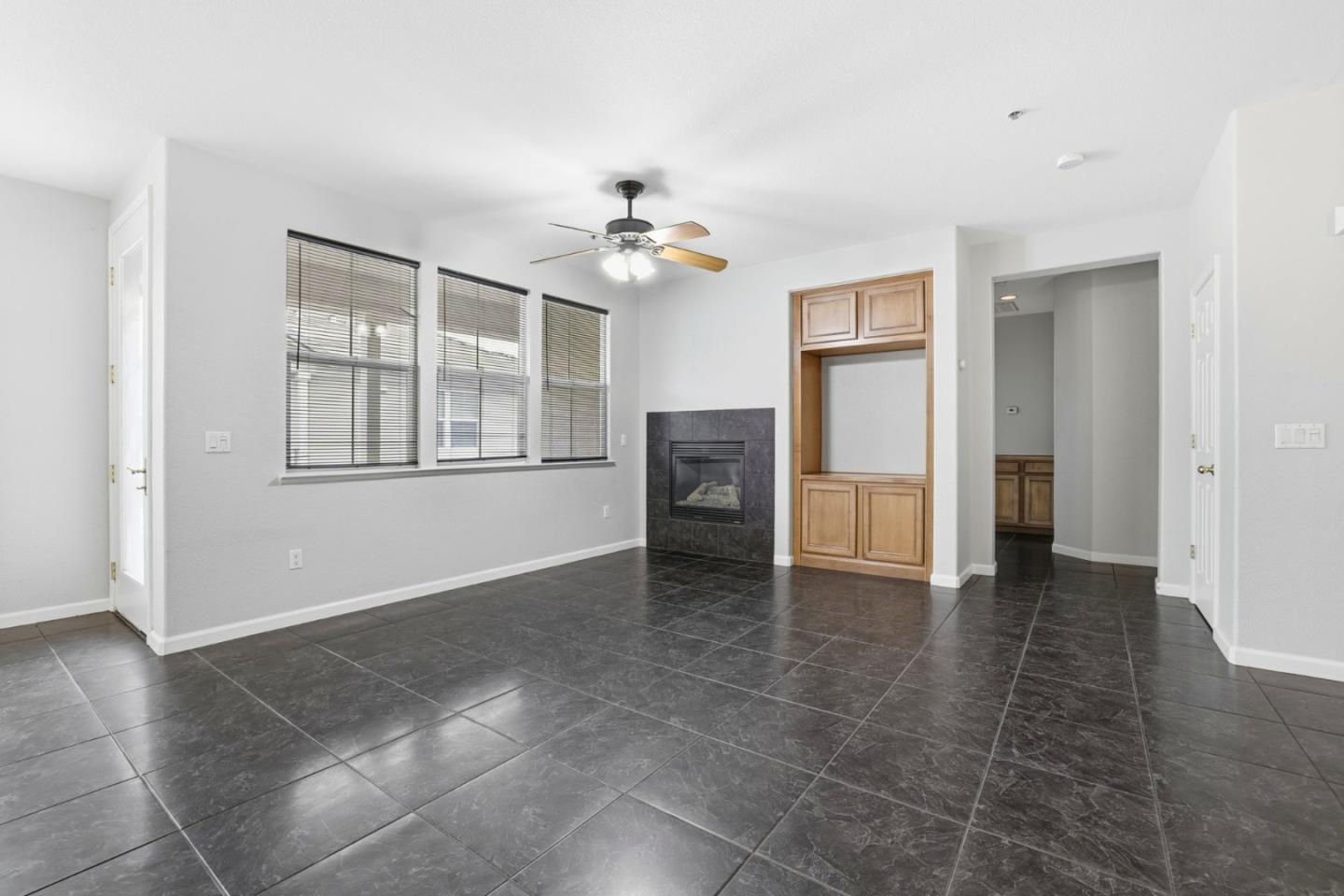 Detail Gallery Image 3 of 19 For 4000 Innovator Dr #19101,  Sacramento,  CA 95834 - 2 Beds | 2 Baths