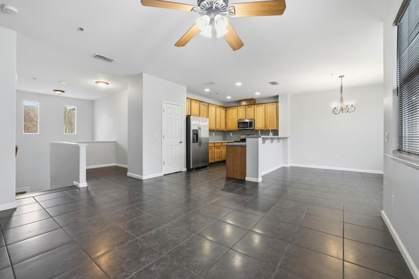 Detail Gallery Image 6 of 19 For 4000 Innovator Dr #19101,  Sacramento,  CA 95834 - 2 Beds | 2 Baths