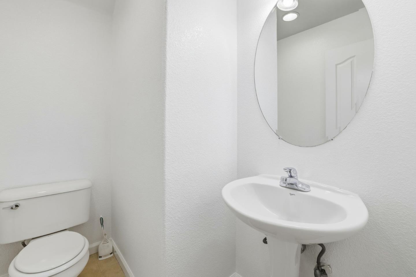 Detail Gallery Image 15 of 20 For 11 Stony Hill Pl, Sacramento,  CA 95835 - 3 Beds | 2/1 Baths