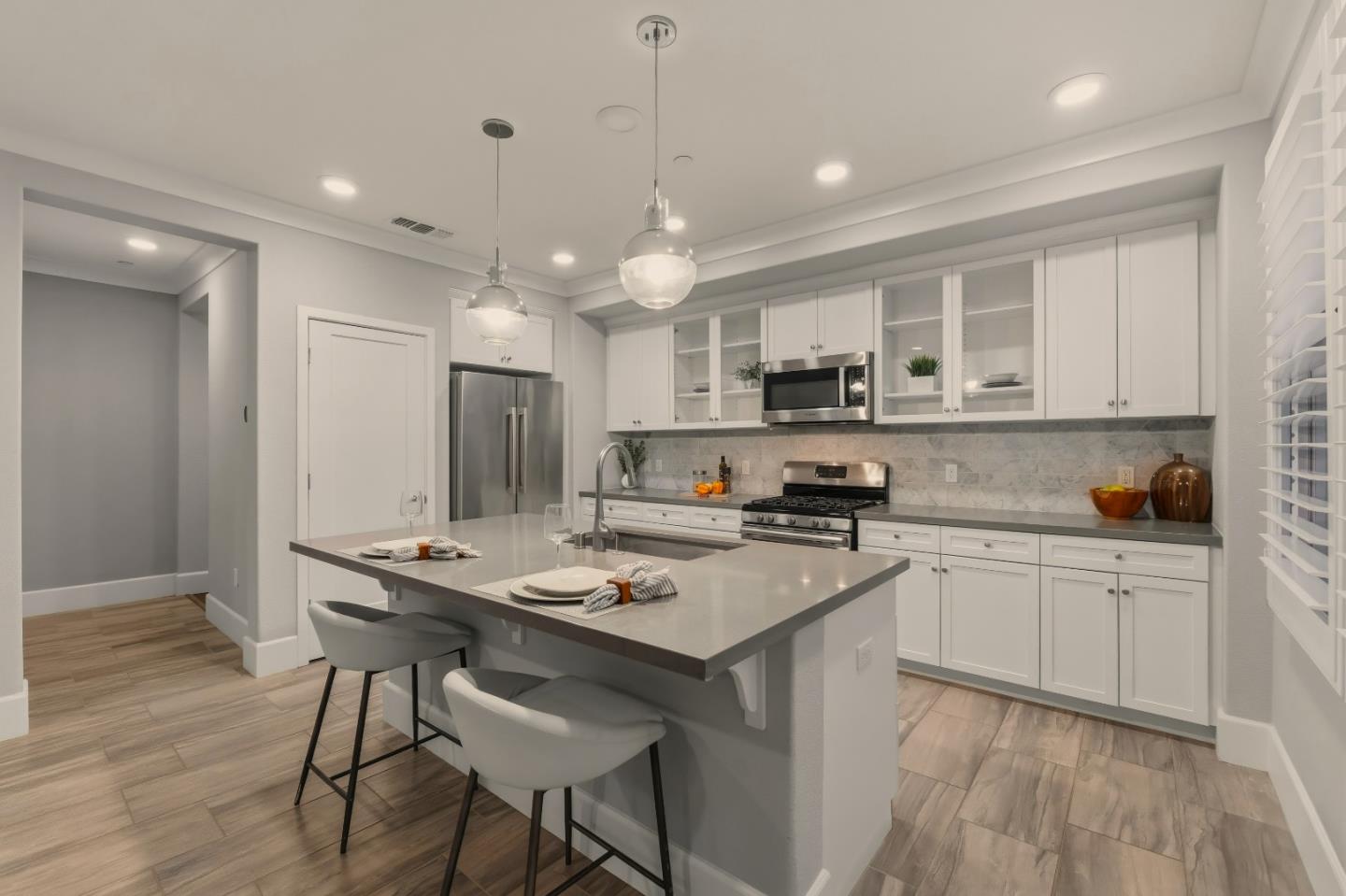 Detail Gallery Image 20 of 50 For 1057 Foxglove Pl #202,  San Jose,  CA 95131 - 3 Beds | 2/1 Baths