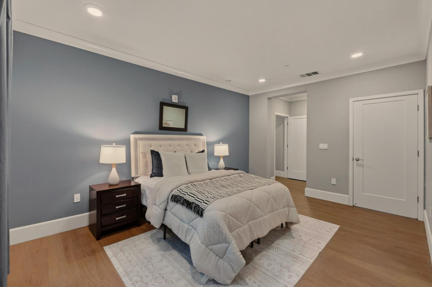 Detail Gallery Image 32 of 50 For 1057 Foxglove Pl #202,  San Jose,  CA 95131 - 3 Beds | 2/1 Baths