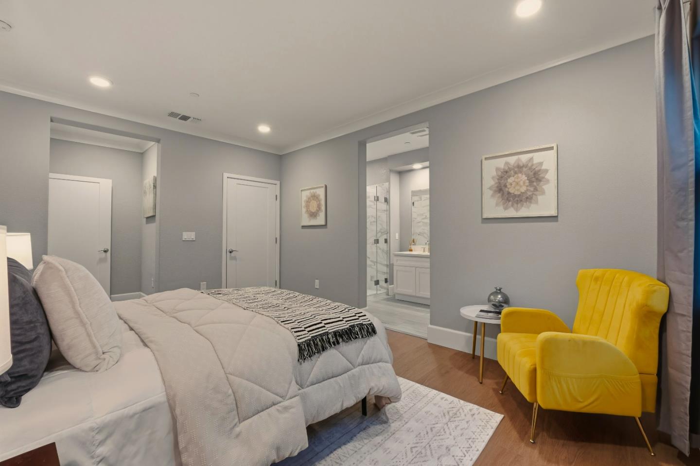 Detail Gallery Image 33 of 50 For 1057 Foxglove Pl #202,  San Jose,  CA 95131 - 3 Beds | 2/1 Baths