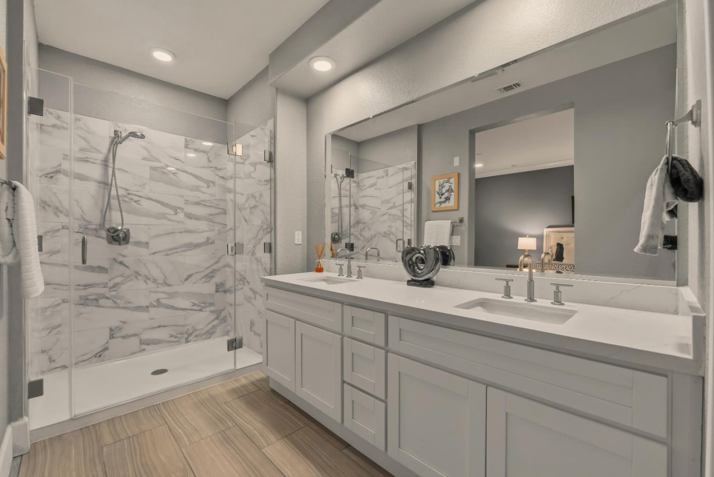 Detail Gallery Image 34 of 50 For 1057 Foxglove Pl #202,  San Jose,  CA 95131 - 3 Beds | 2/1 Baths