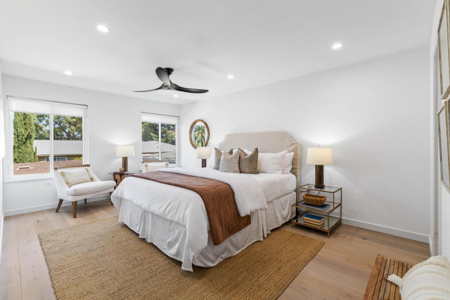 Detail Gallery Image 16 of 23 For 55 Claremont Ave #301,  Redwood City,  CA 94062 - 3 Beds | 2 Baths