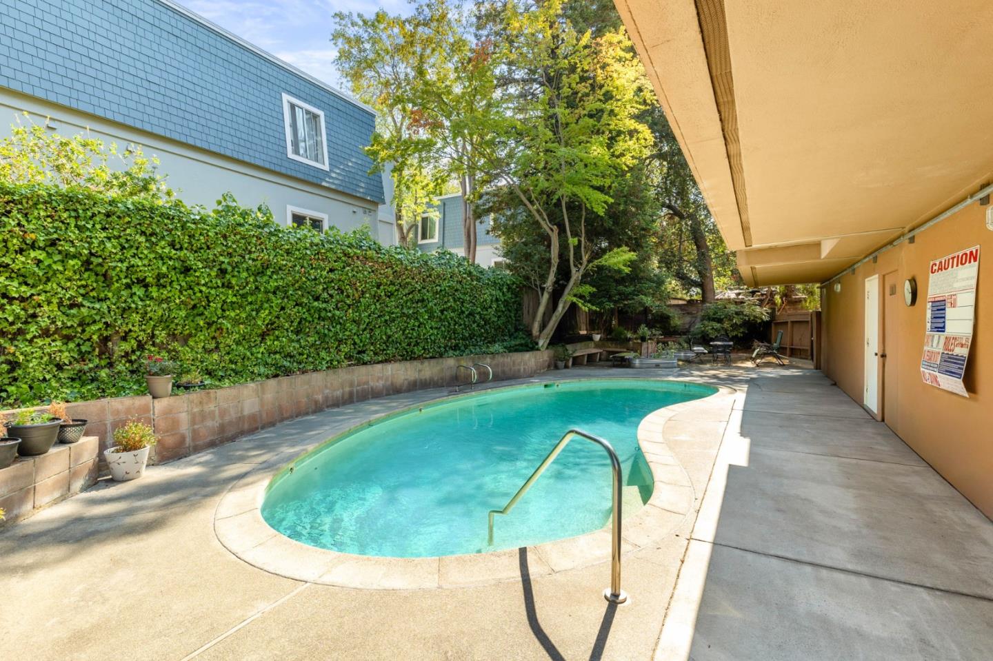 Detail Gallery Image 23 of 23 For 55 Claremont Ave #301,  Redwood City,  CA 94062 - 3 Beds | 2 Baths
