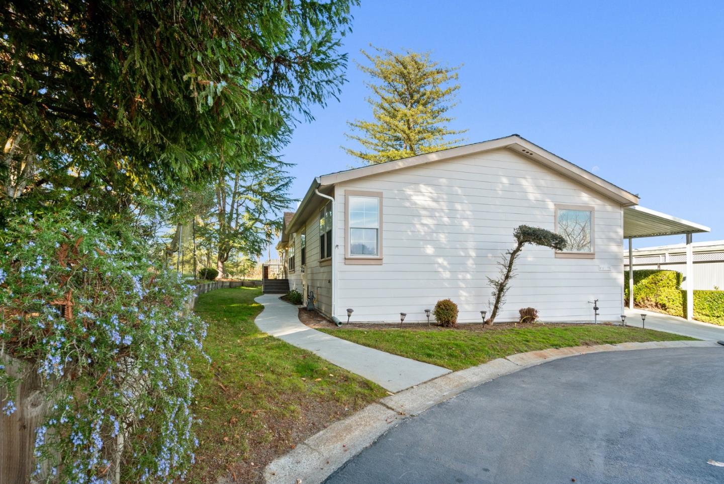 Detail Gallery Image 3 of 44 For 225 Mount Hermon Rd #199,  Scotts Valley,  CA 95066 - 3 Beds | 2 Baths